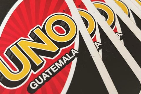 uno_juego_mesa_guatemala_1