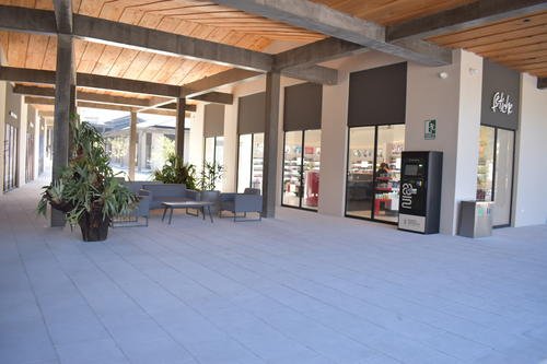 paseo_antigua_comercio_familias_conectar_antigua_guatemala_guatemala