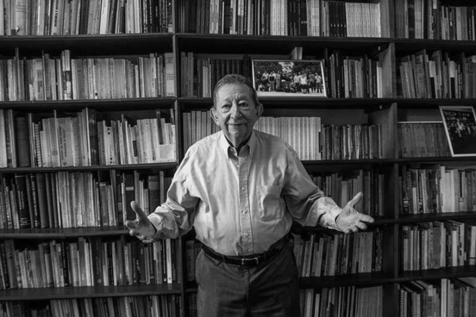 antonio_mobil_escritor_fallecimiento_0