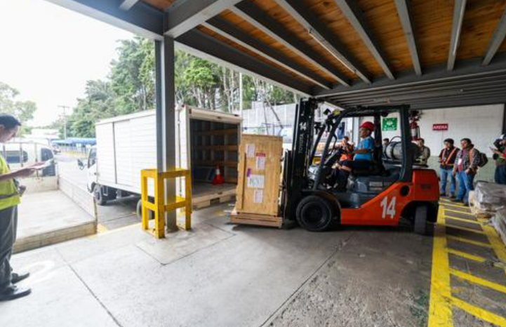 Captura de pantalla 2025-11-06 204445