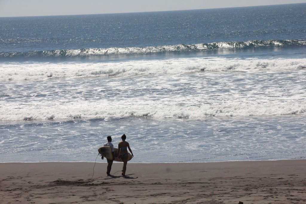 El-Paredon-beach-is-one-of-the-best-surf-spots-in-Guatemala-a-great-place-to-learn-from-local-professional-surfers-1024x683-1013338430